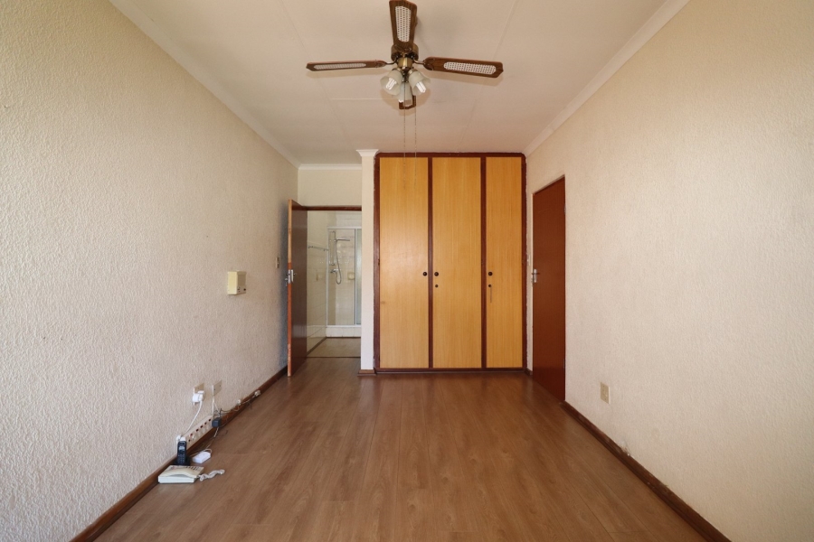 1 Bedroom Property for Sale in Oudorp North West